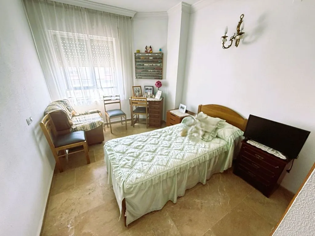 Magamistoad - Beachfront Apartment with Garage in Playa Victoria