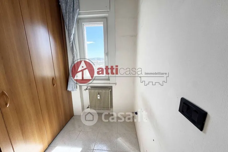 Rooms - Bi-Level Attic Apartment with Sea View in Trieste