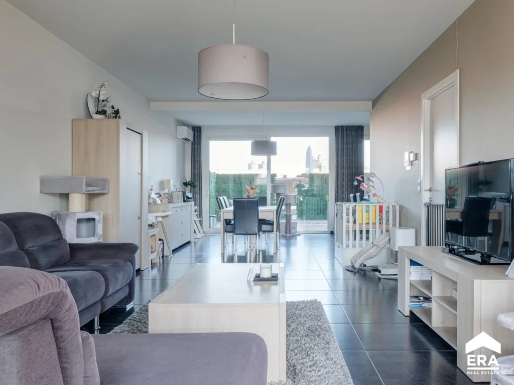 Soggiorno - 2-Bedroom Apartment with Lift in Neerpelt Centre