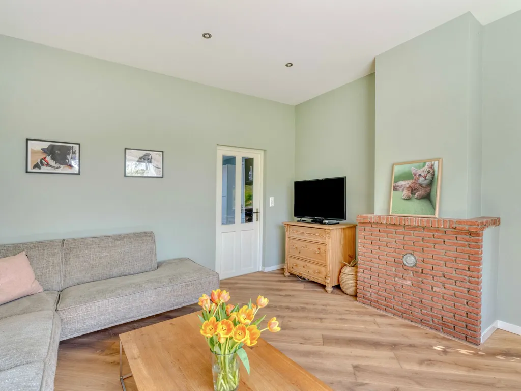 Soggiorno - Charming 1910 House with Water View in Vecht