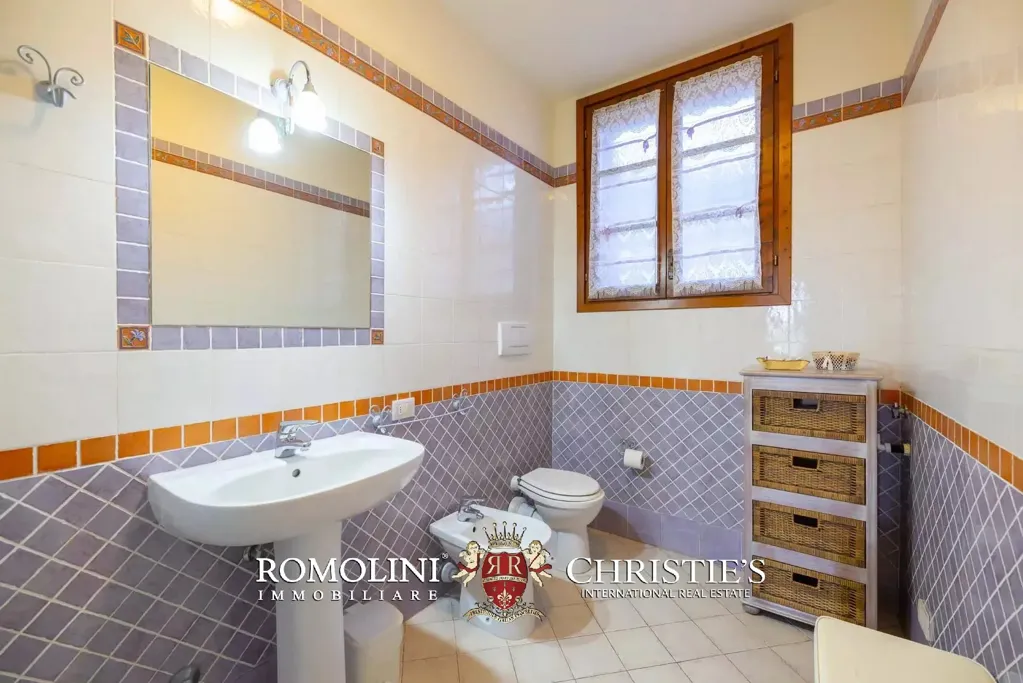 Salles de bain - Villa with Pool and Vineyard in Certaldo, Tuscany