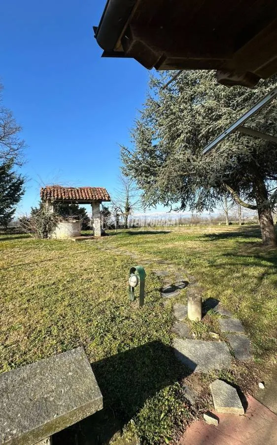 Garden - Former Restaurant with Pool in Cappellazzo, Cherasco