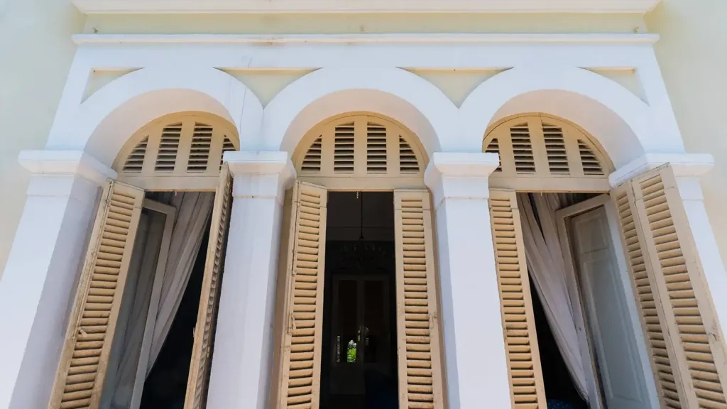 Välivaade - Historic Villa with Private Park in Bari