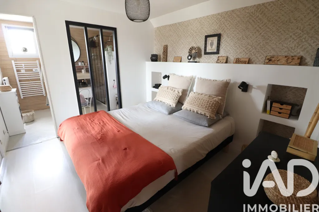 Chambres - Maison Contemporaine avec Piscine à Orignolles
