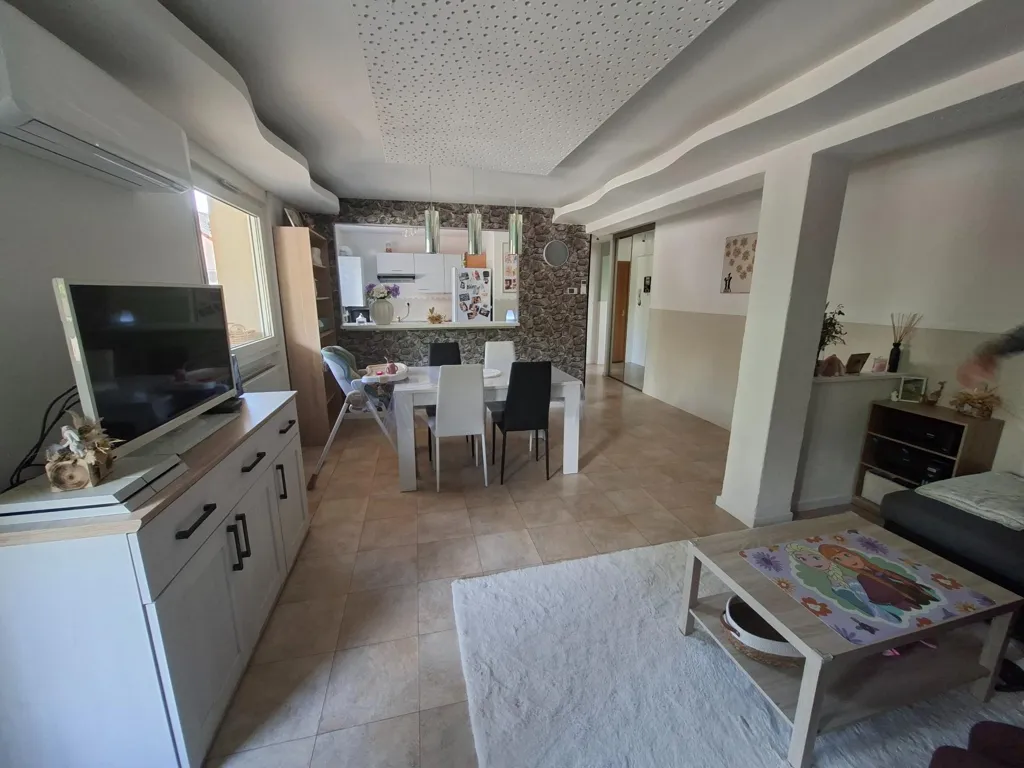 Elutuba - Flat with Terrace near City Centre, Forbach