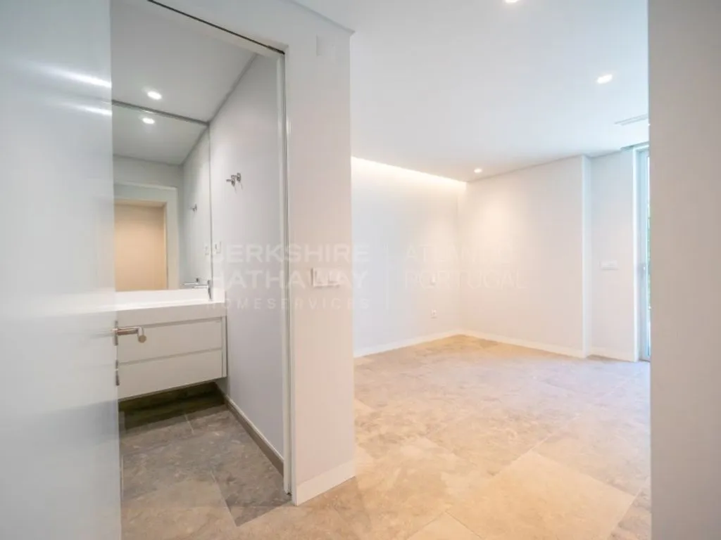 Hallway - Luxury Duplex with Pool in Cascais