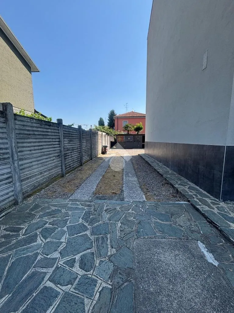 Esterno - Fully Rented 2-Bedroom in Vanzago