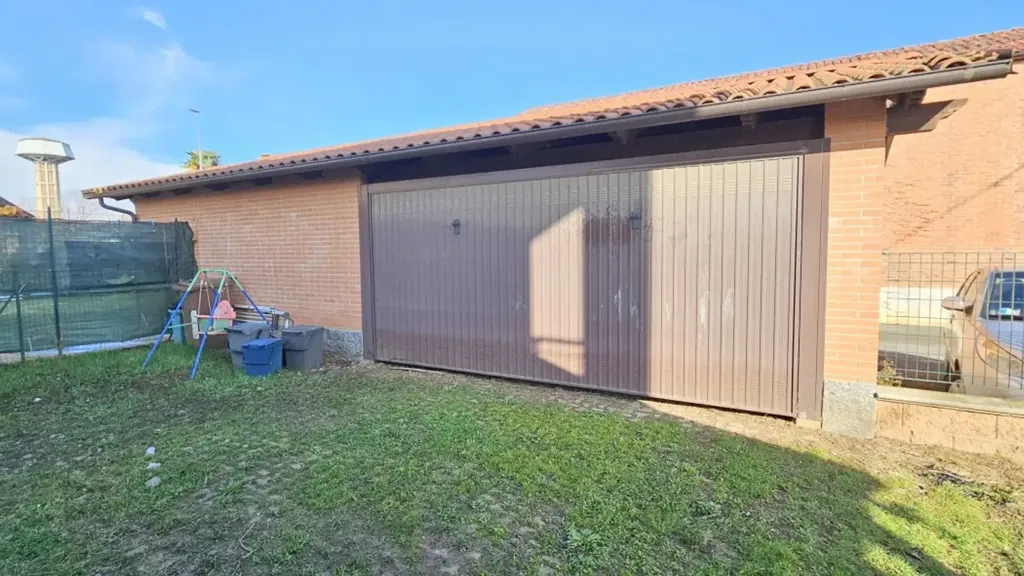 Aed - Detached Villa with Private Garden in Cigliano