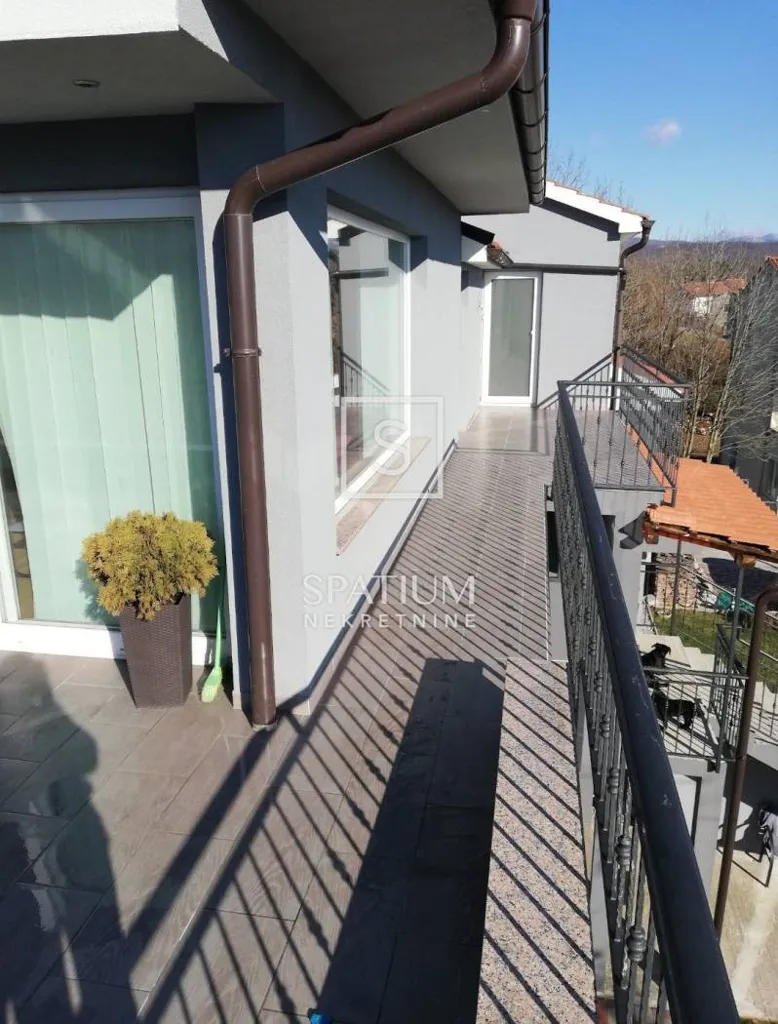 Rõdu - Apartment with Sea View in Matulji