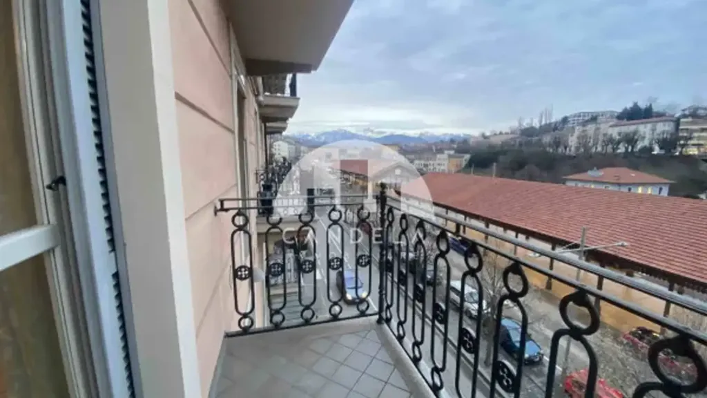 Rõdu - Rented Duplex with Balcony in Mondovi'
