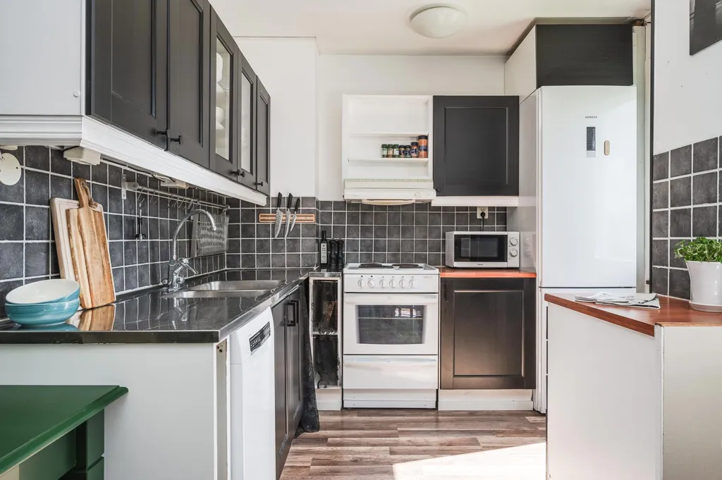 Kitchen - Apartment with Balcony near Borlänge Centre