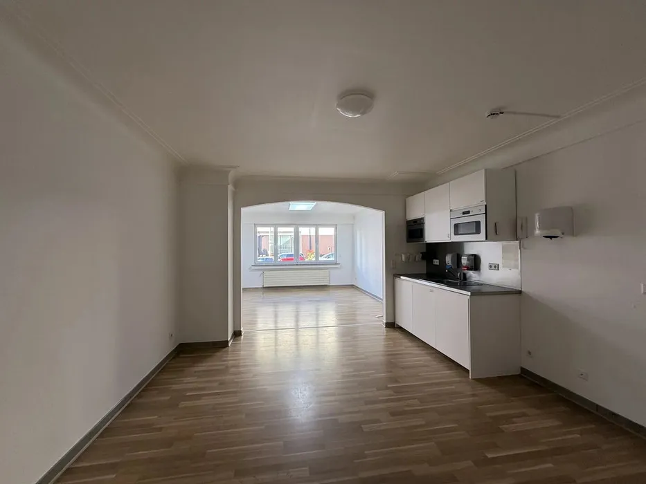 Köök - 5-Bedroom House with Multiple Uses in Luxembourg