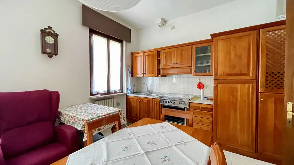 Salle à manger - Versatile Villa Portion in Borgo Roma, Verona