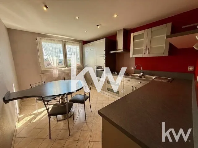 Cucina - Charming Villa with Garden in Saint-Étienne