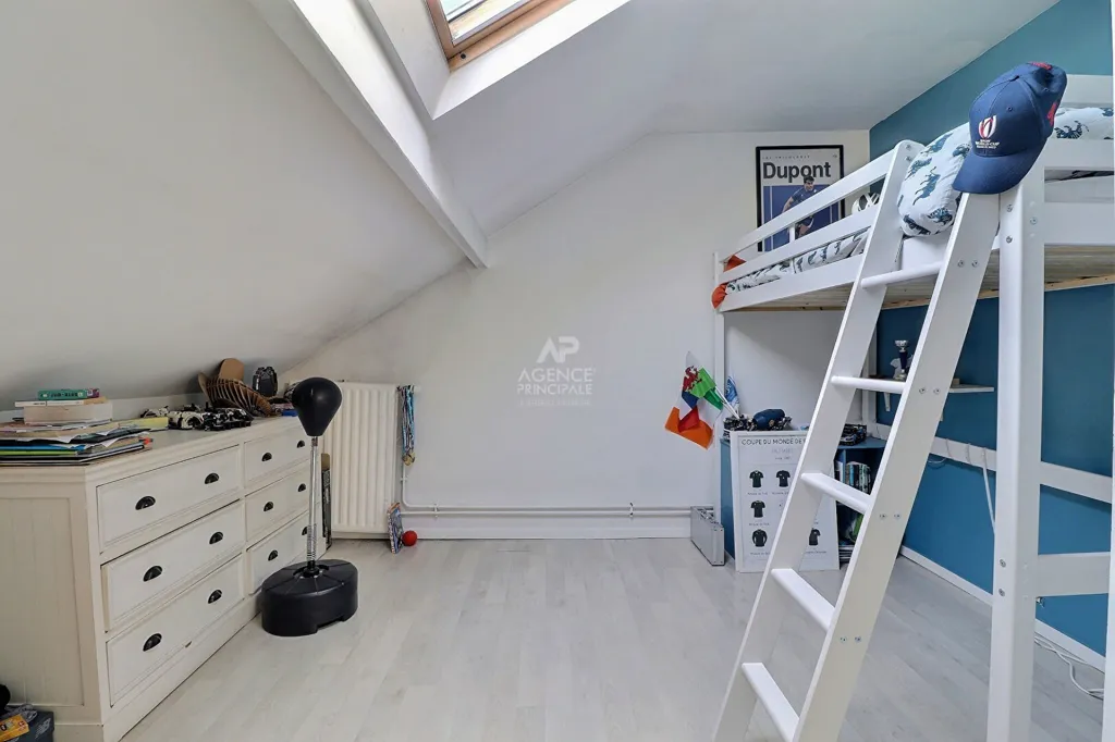 Chambres - Appartement Duplex avec Jardin Collectif à Versailles Montreuil