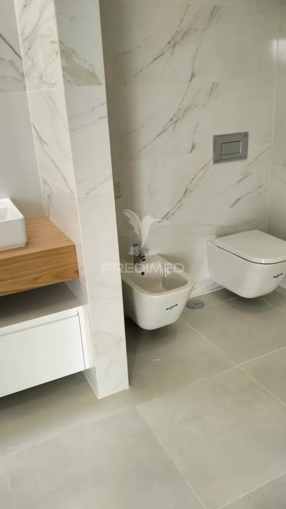 Salles de bain - Luxury Villa with Shared Pool in Entroncamento