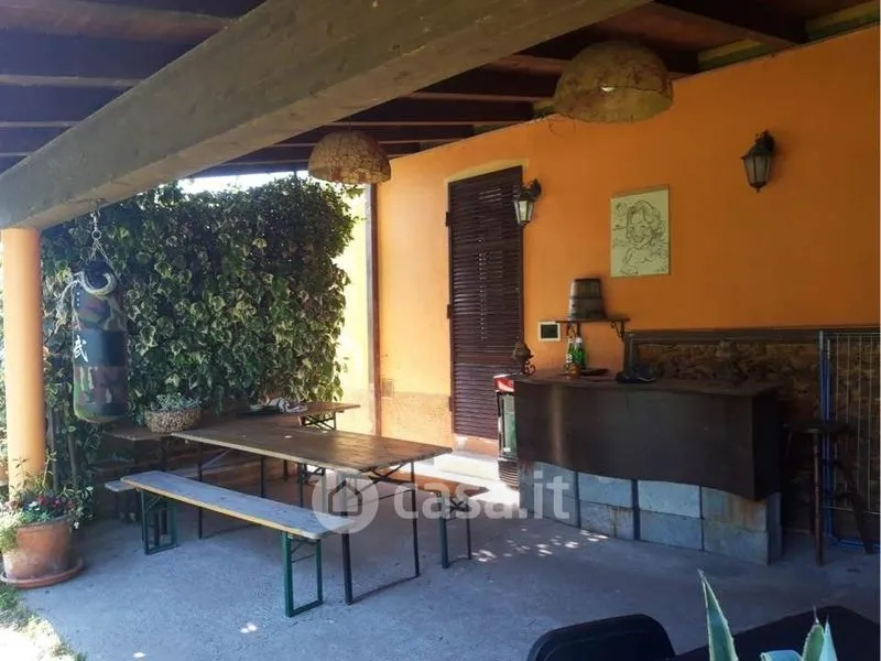 Terrasse - Rustic Villa with Garden in Cremona
