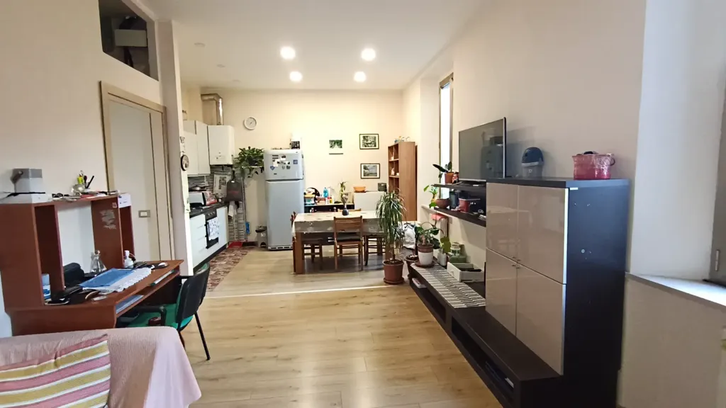 Séjour - Triplex with Balcony in Ancona