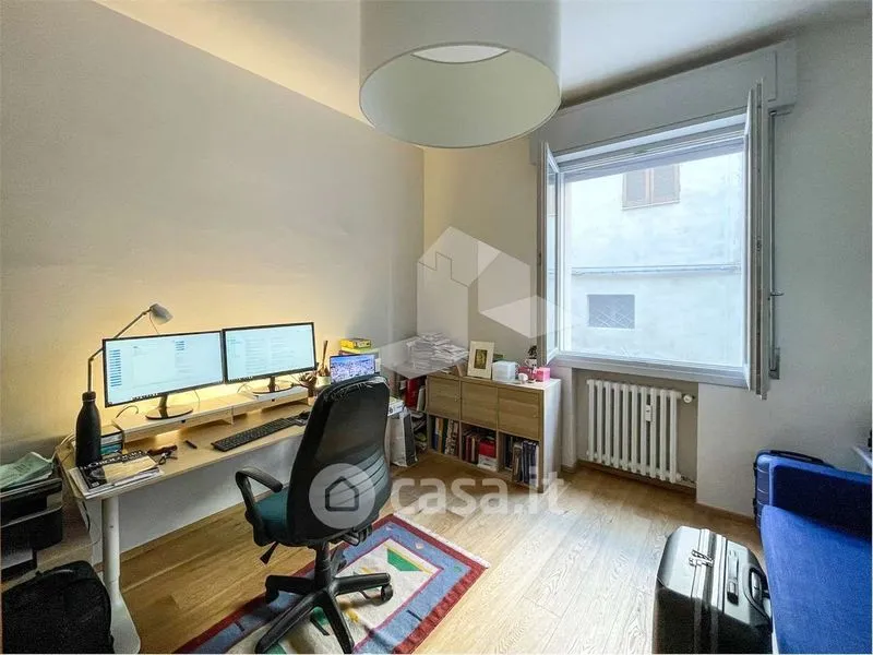 Bureau - Rustic Flat with Central Heating in Reggio Emilia Centre
