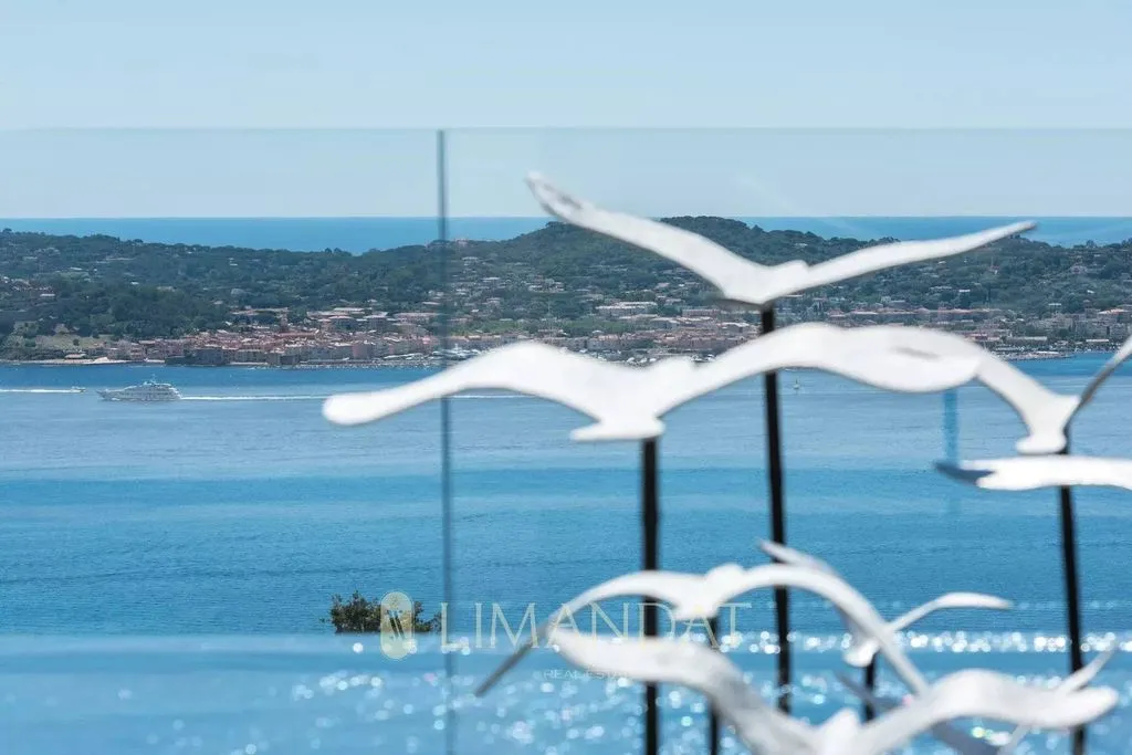 Luxury Villa with Sea View in Grimaud