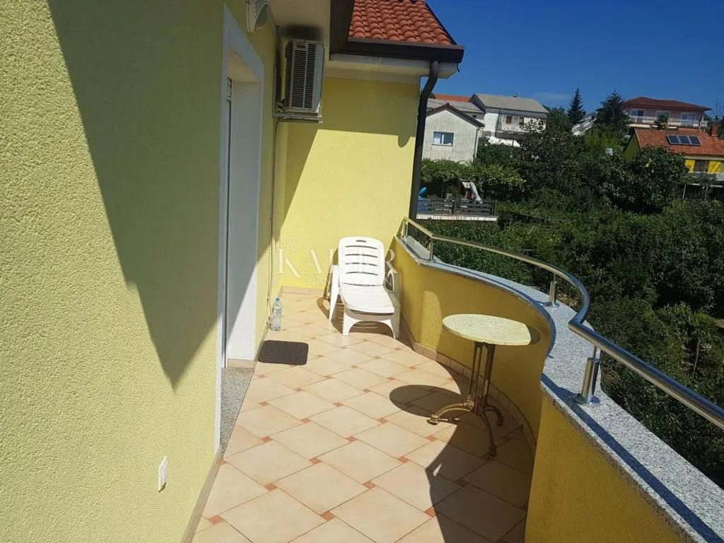 Balcon - Duplex with Sea Views in Matulji