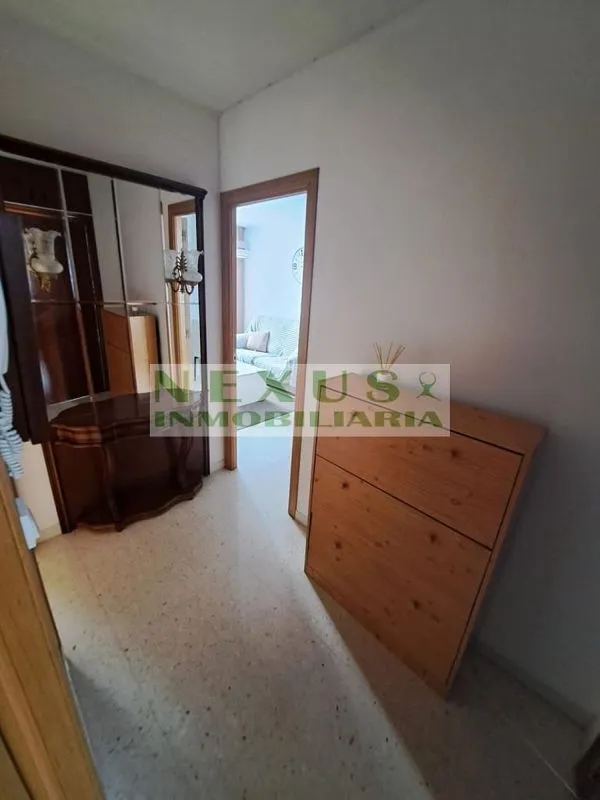Esik - Bright Apartment with Garage in Old Town