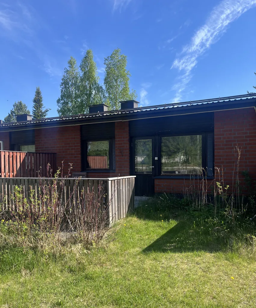 Välivaade - Spacious Flat with Patio in Rautavaara