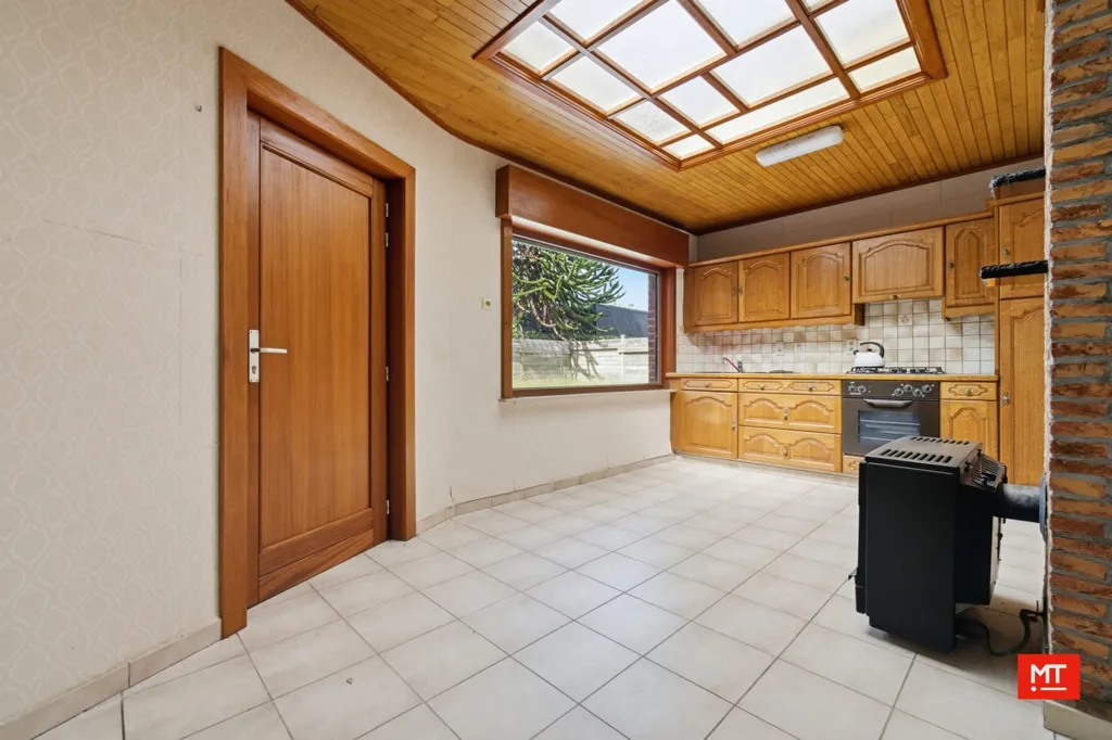 Köök - Renovatable House with Garden in Beselare