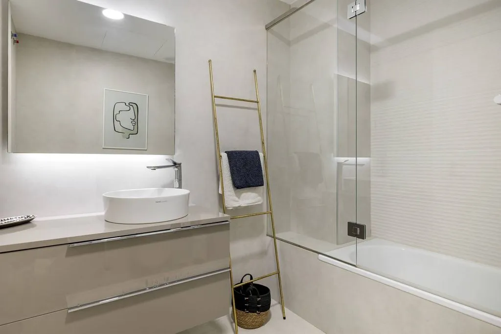 Salles de bain - Beachfront Luxury Apartment in Estepona