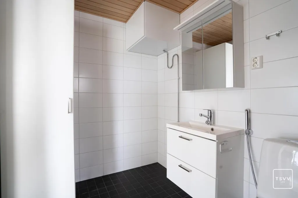 Bagni - Modern Flat with Balcony in Lieto Centre