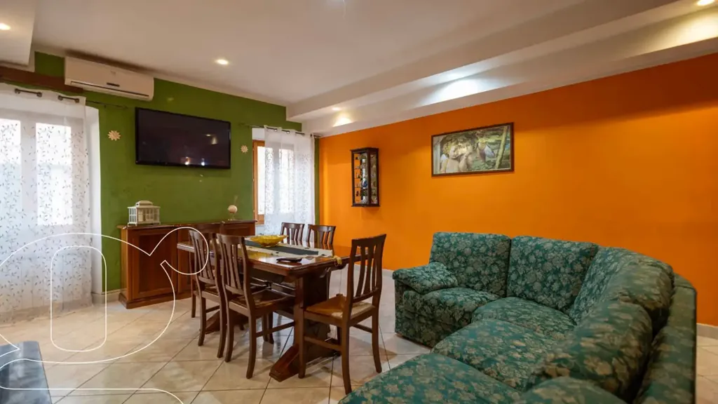 Soggiorno - Apartment with Terrace in Marsciano Centre