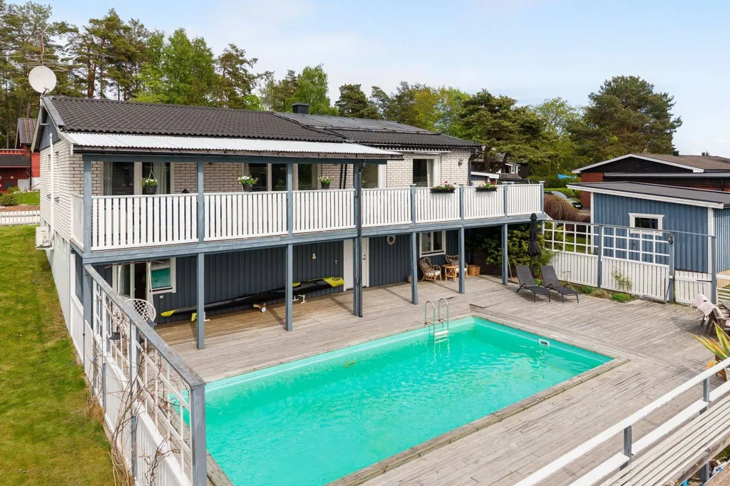 7-toaline maja asukohas Strängnäs kommun
