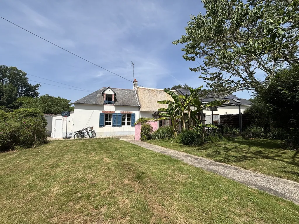 Exterior - Charmant House with Pool in Saint Nazaire