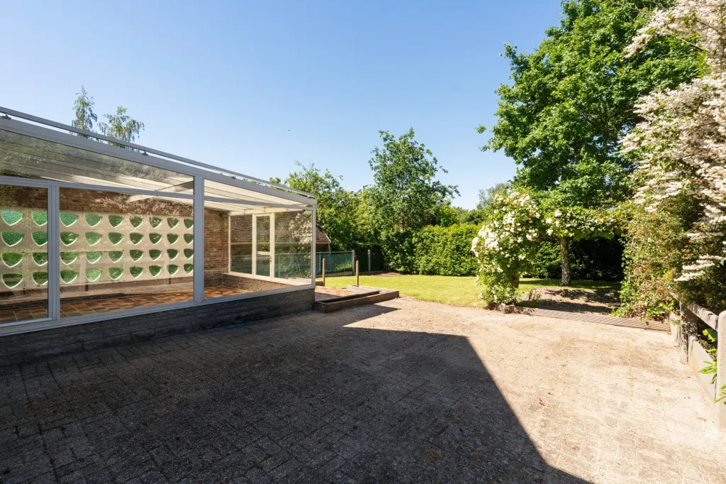 Terrasse - Maison Individuelle avec Grand Jardin à Temse