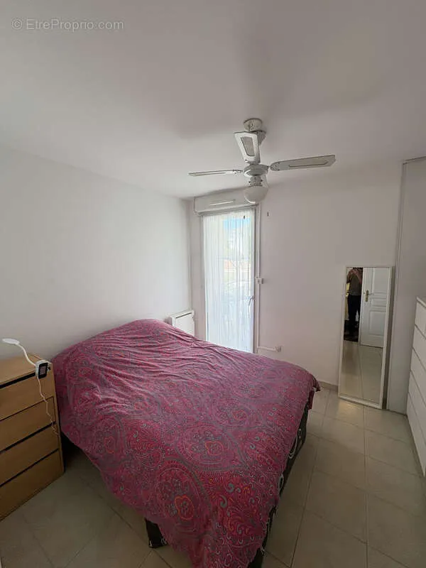 Chambres - Appartement avec Terrasse Vue Dégagée à Toulon