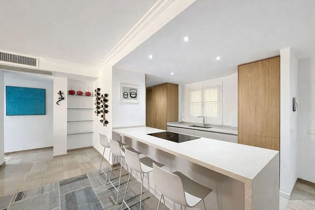 Cuisine - Modernised Ground Floor Flat with Pool in Bendinat