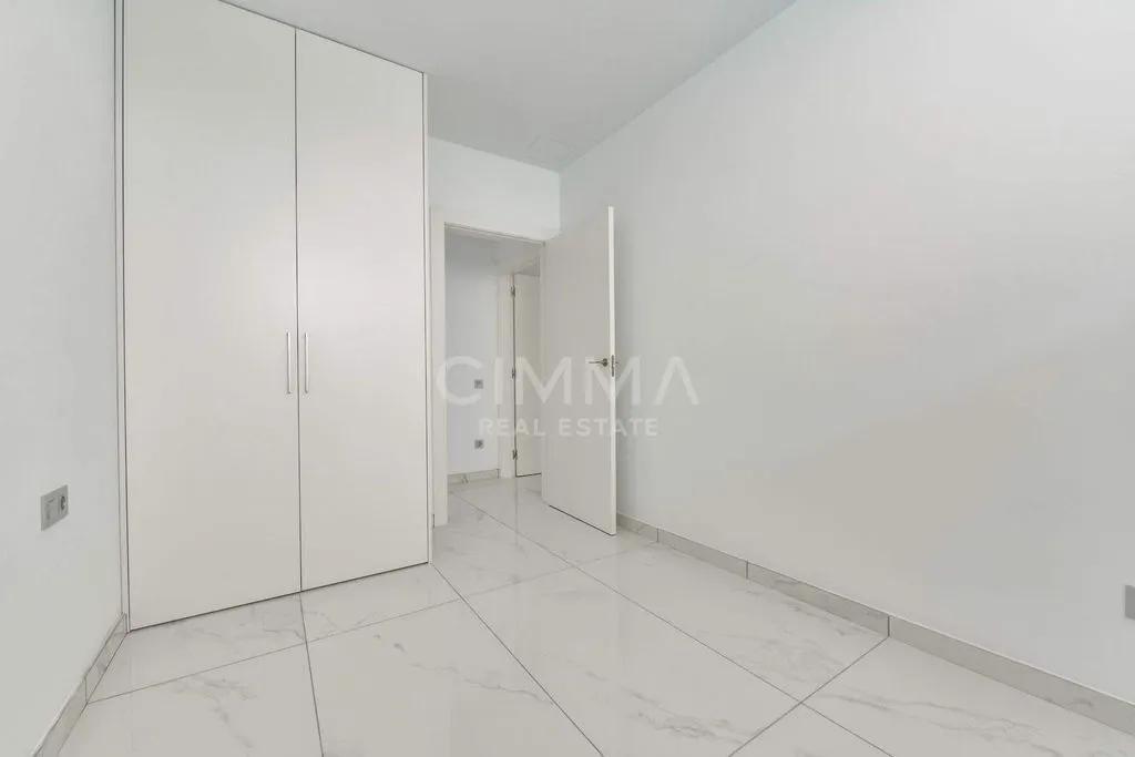 Entrée - Contemporary Villa with Pool in Finestrat