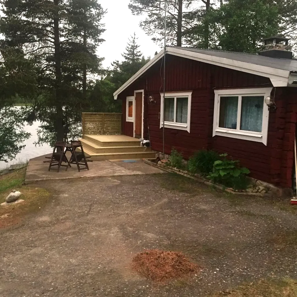Välivaade - Cottage with Lake View in Moskojärvi