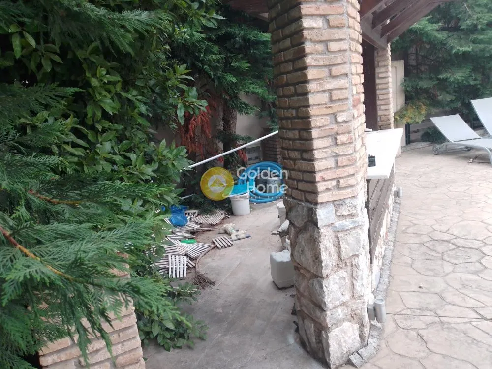 Pool - Independent Mezzanine in Varympompi, Athens