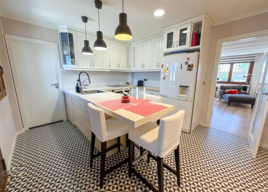 Kitchen - Contemporary Villa with Private Pool in San Fulgencio