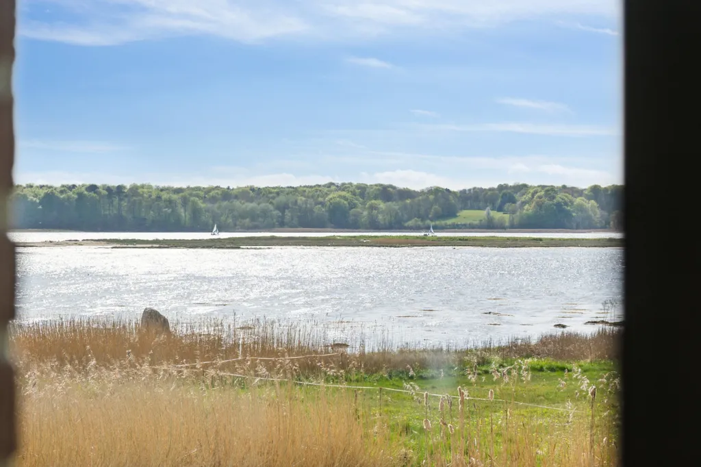 Pièces - Historic Villa with Water View on Hjarnø