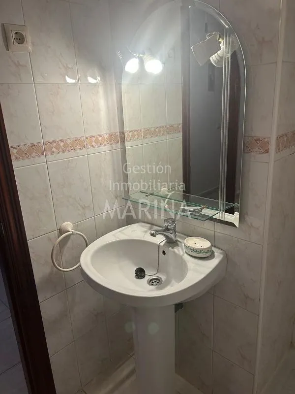 Bathrooms - Apartment with Terrace in Griñón Centre