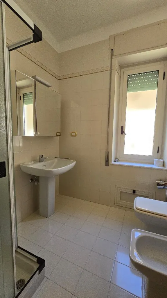 Salles de bain - Quadrilocale with Terrace in Alassio Centre