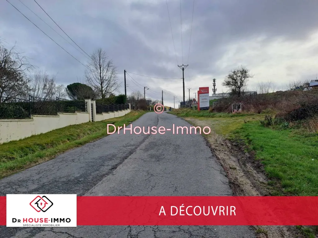Extérieur - Terrain Plat Constructible à Luynes