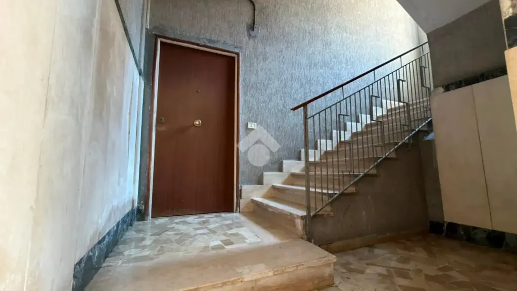 Stanze - Bilocale with Central Location in Corso Italia, Naples