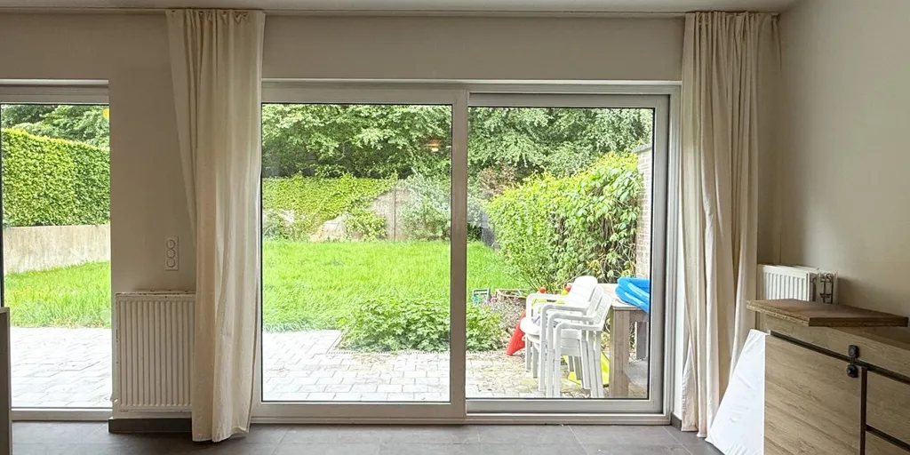 Magamistoad - Modern Flat with Private Garden in Belsele