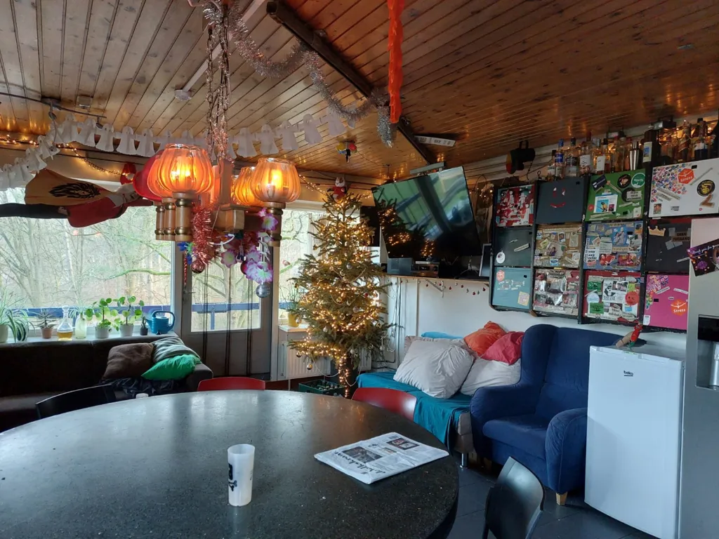 Séjour - Student Room with Shared Amenities in Enschede