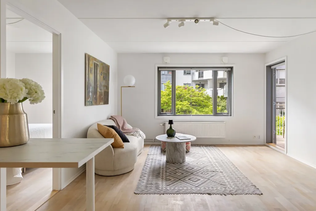 Soggiorno - 3-Bedroom Apartment with Balcony in Grünerløkka