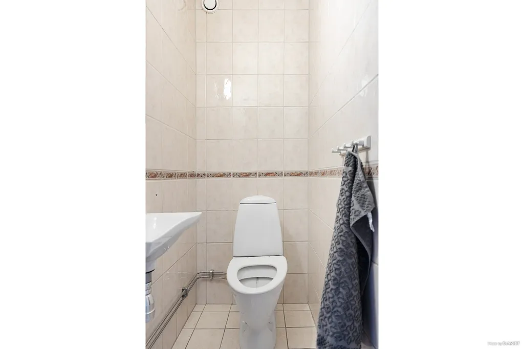Salles de bain - Renovated Apartment with Balcony in Åstorp