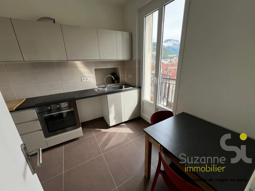 Köök - Meubled Studio with Balcony in Grenoble